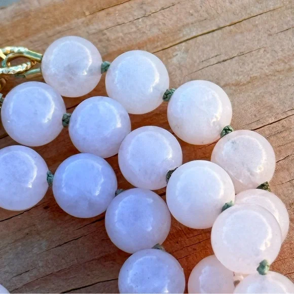 NWT Rose Quartz Choker, Translucent Pink Gem Beads on Green Silk, Hand Knotted - Picture 3 of 10